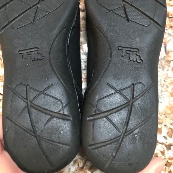 •💋Thom McAn, Leather Slip-ons 🥿 - Picture 12 of 15